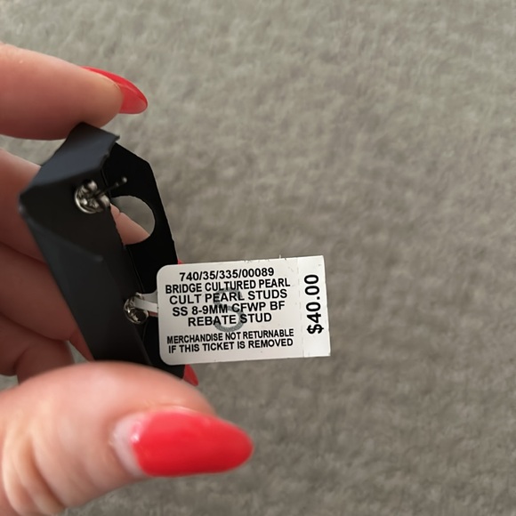 NWT Macy's White Cultured Freshwater Pearl Sterling Silver Earrings - Picture 4 of 4